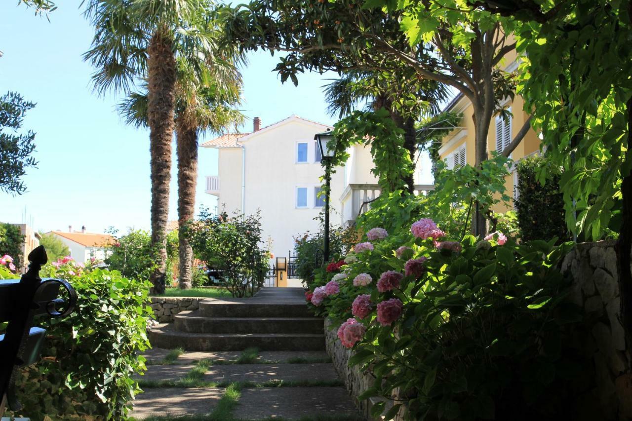 Vila Rojana Vodice Esterno foto