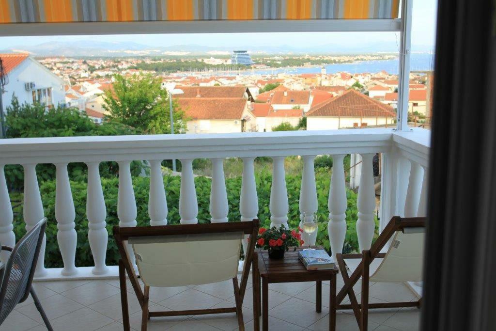 Vila Rojana Vodice Esterno foto