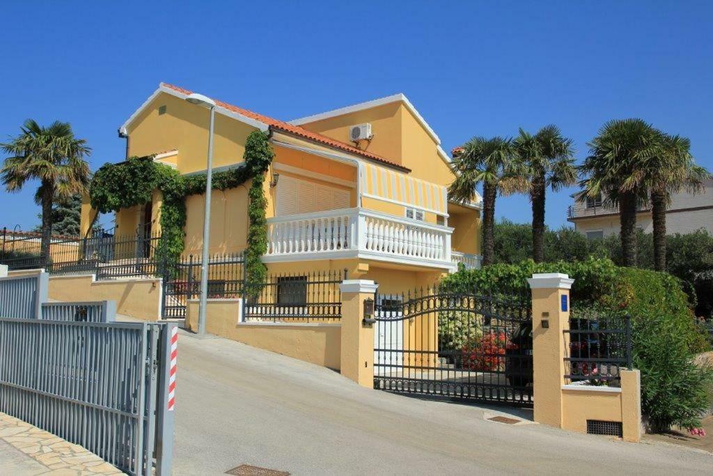 Vila Rojana Vodice Esterno foto